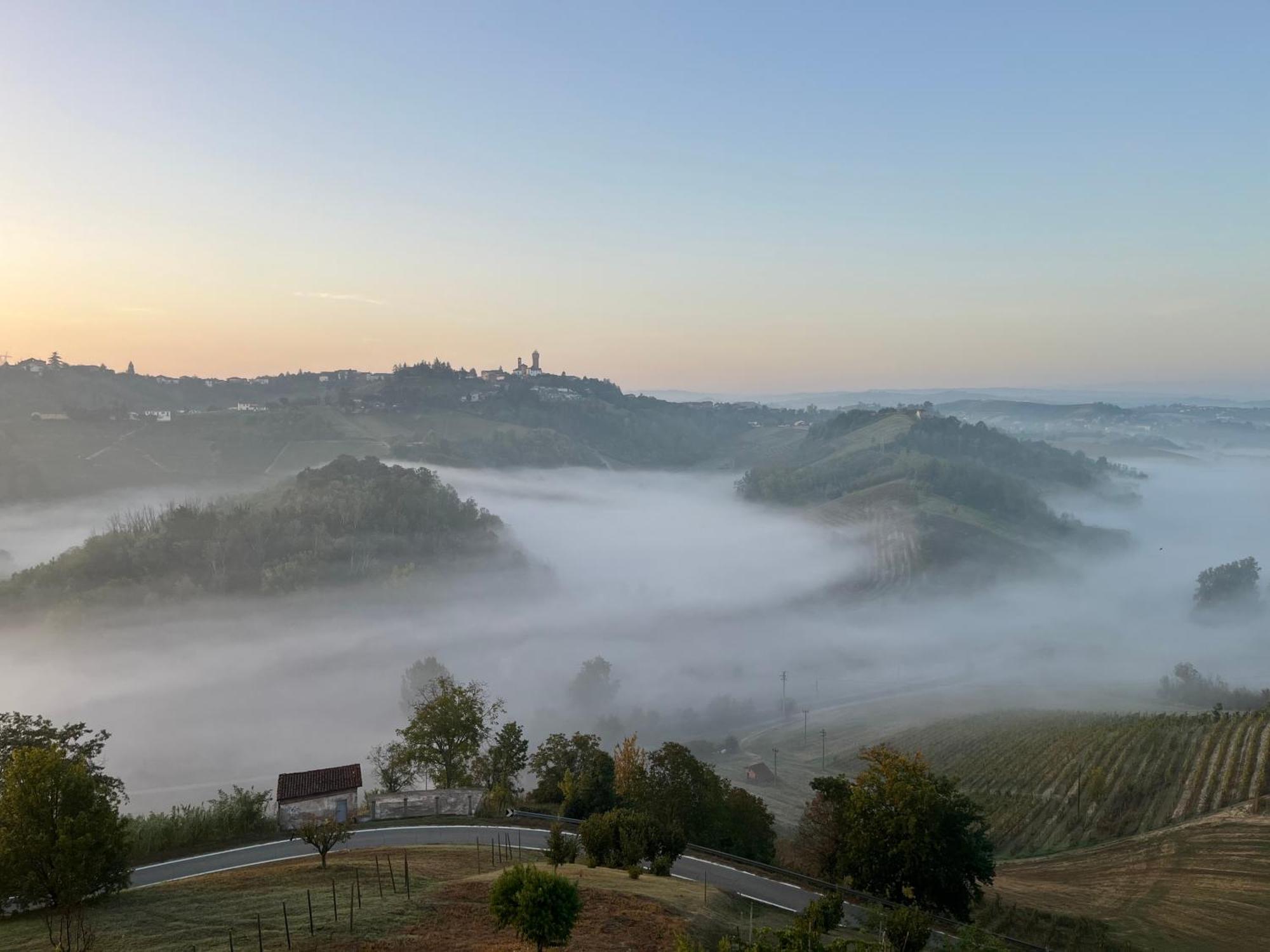 Agriturismo I Suri אסטי מראה חיצוני תמונה