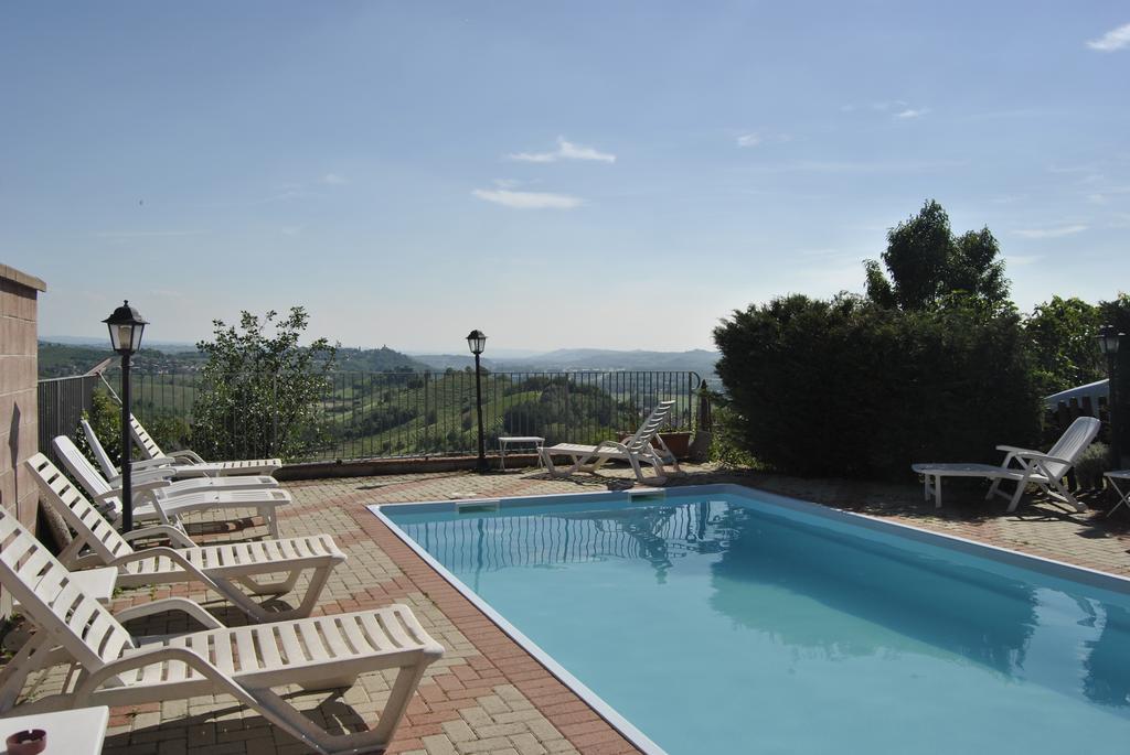 Agriturismo I Suri אסטי מראה חיצוני תמונה