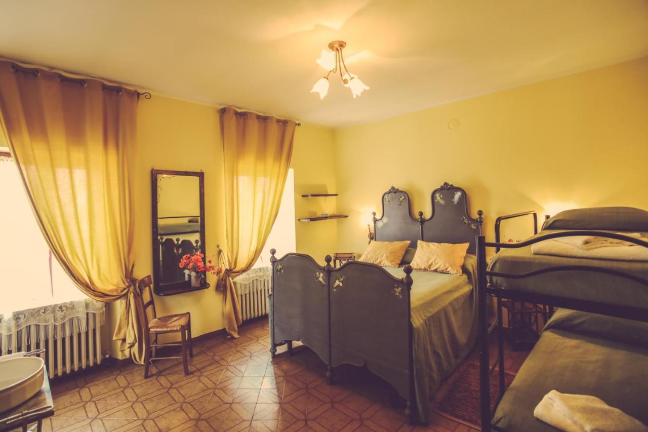 Agriturismo I Suri אסטי מראה חיצוני תמונה
