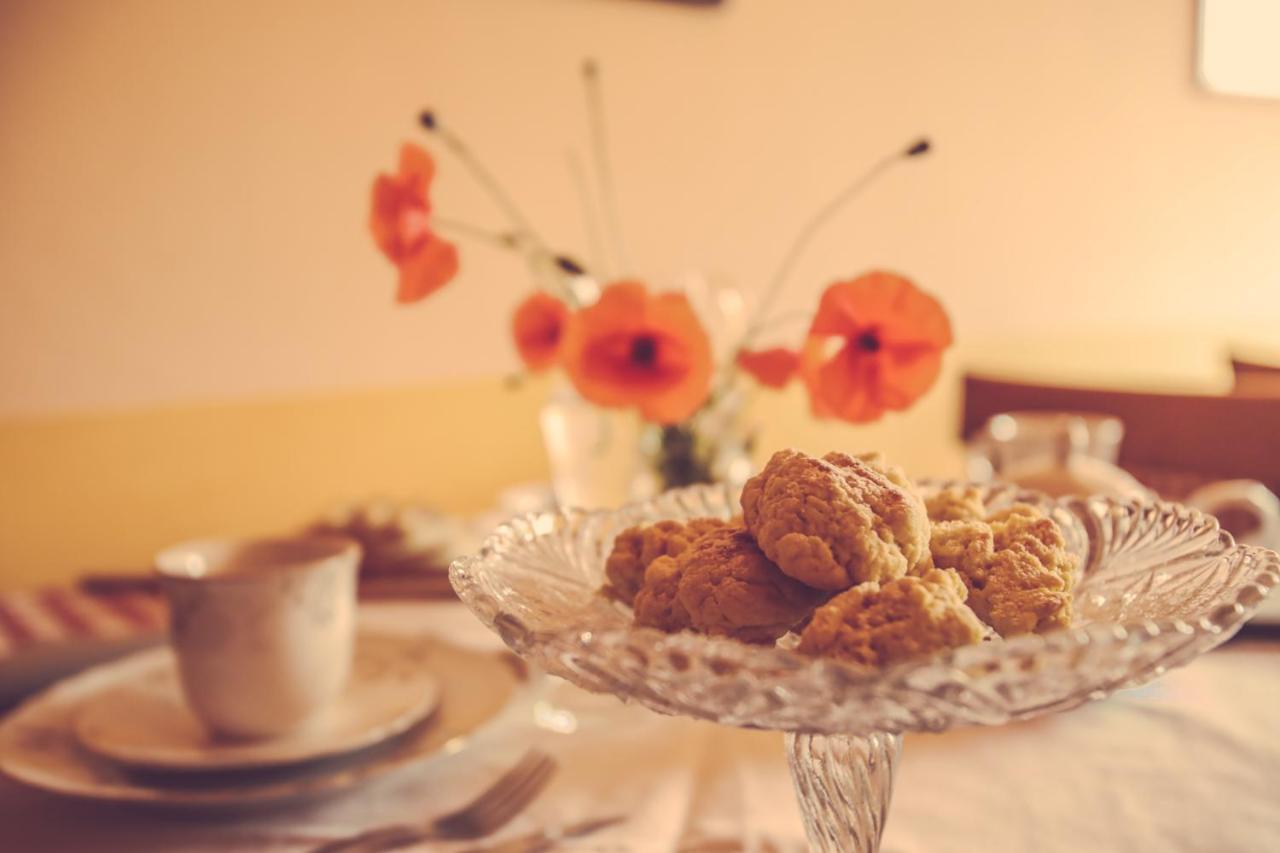 Agriturismo I Suri אסטי מראה חיצוני תמונה